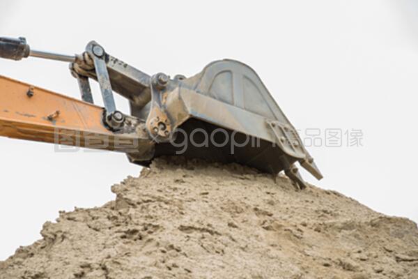 現代黃色挖掘機的一部分