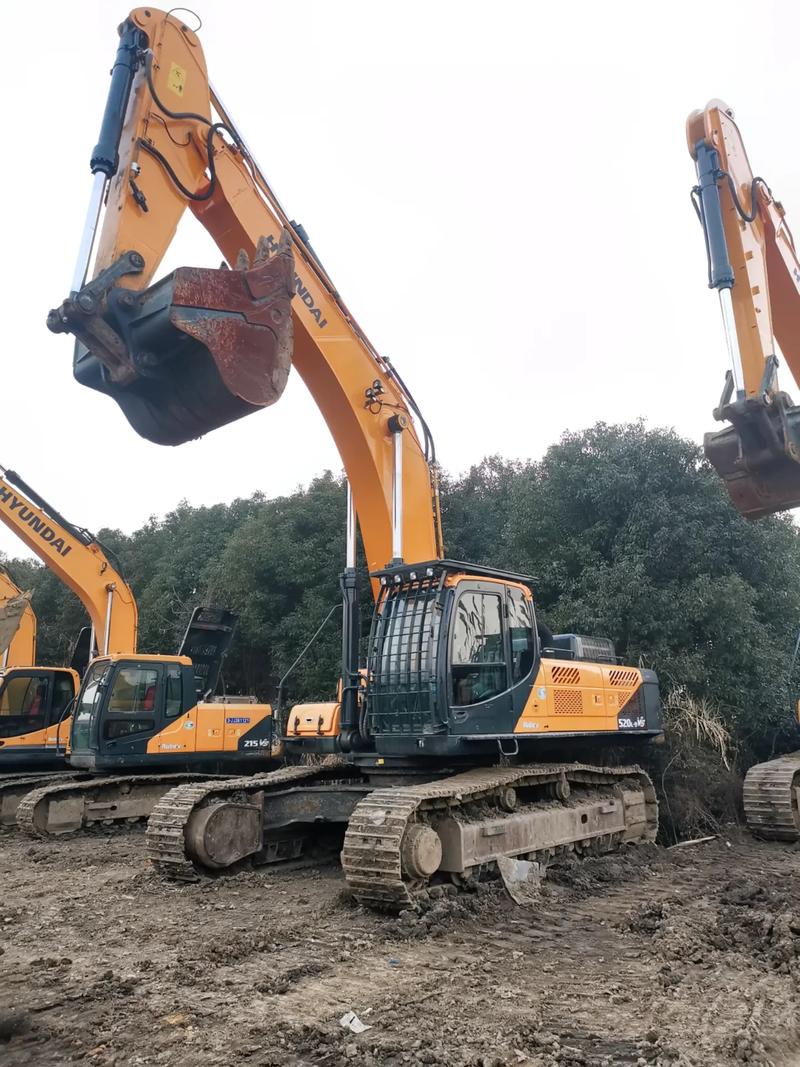 多臺原裝進口現(xiàn)代520挖掘機#挖掘機 #二手挖機 #現(xiàn)代挖掘