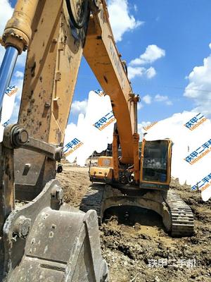 現(xiàn)代R385LC-9T挖掘機