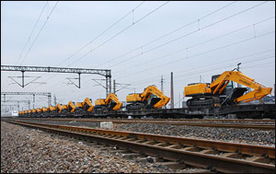 支援災后重建 50臺現代挖掘機專列發成都