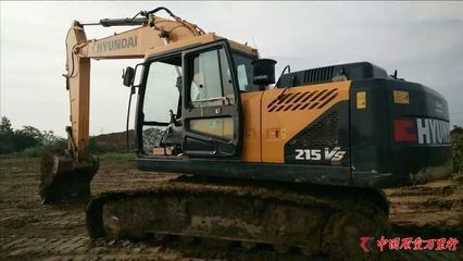 天恒偉業所售現代重工挖掘機漏液難解 消費者售后無門