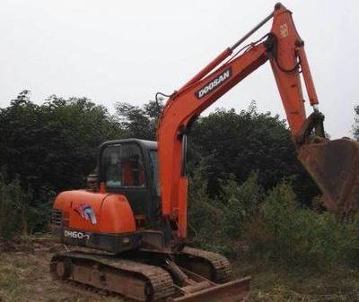 2012年斗山60-7挖機(jī)和現(xiàn)代60-7挖機(jī)要轉(zhuǎn)讓。 - 1元-成都挖掘機(jī)械