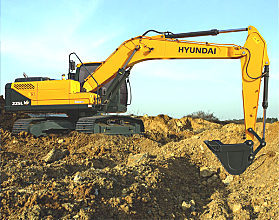 現(xiàn)代225LVS挖掘機(jī)圖片