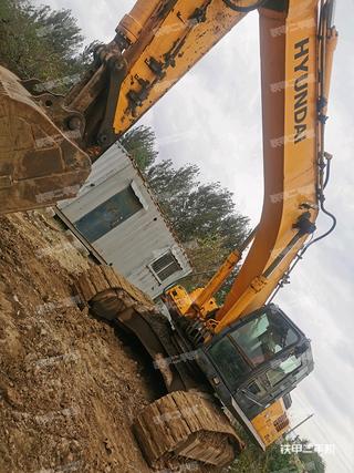 現(xiàn)代75系列挖掘機 鐵甲網(wǎng)上的高效工程利器