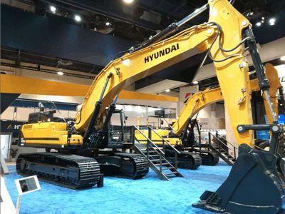 鐵甲一號看'拉展'——現(xiàn)代篇 現(xiàn)代挖掘機(jī)的創(chuàng)新與突破