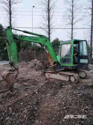 現(xiàn)代R60-5挖掘機(jī) 緊湊高效的工程利器