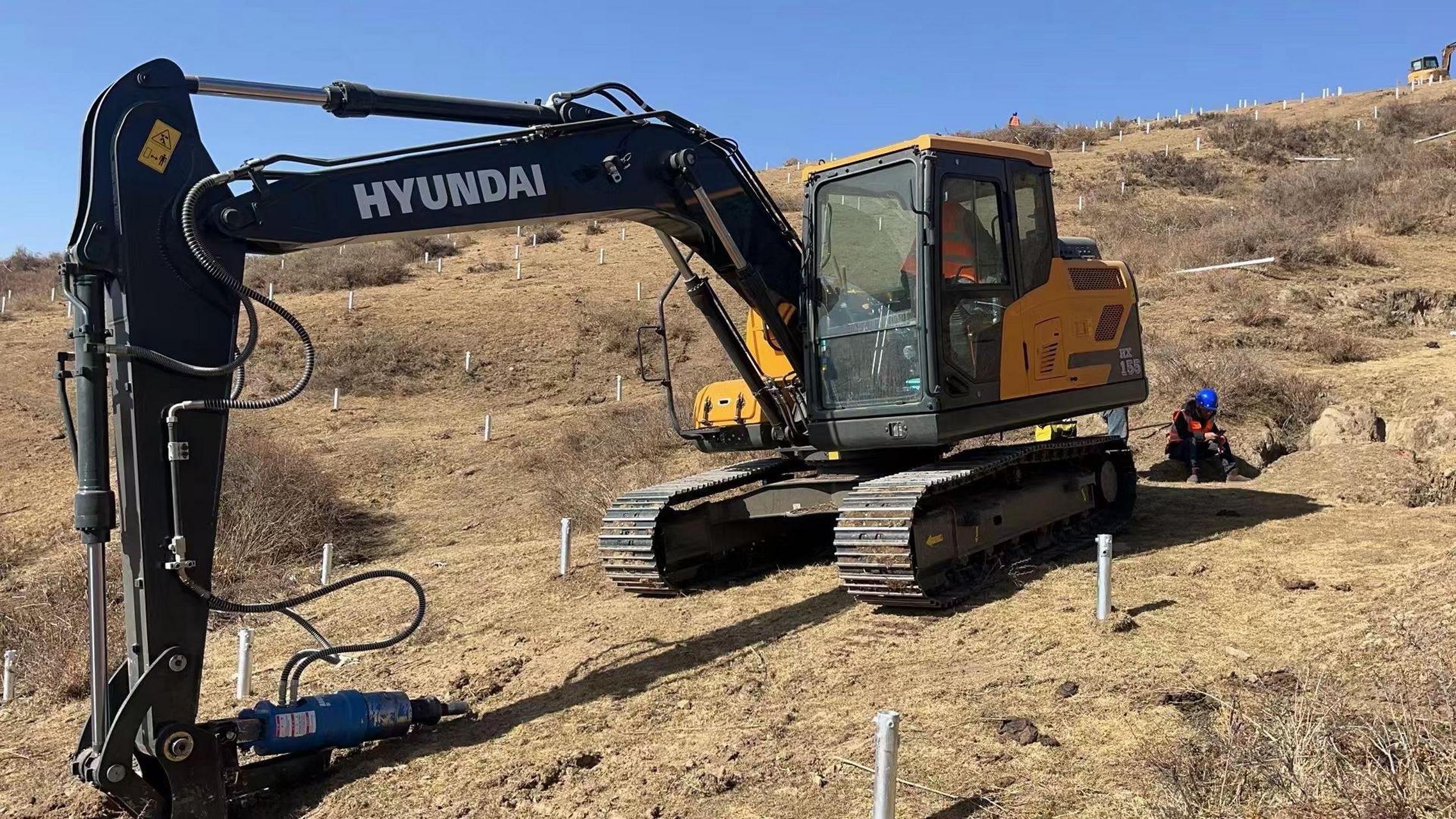 現(xiàn)代挖掘機(jī) 高效施工與卓越性價比贏得客戶信賴