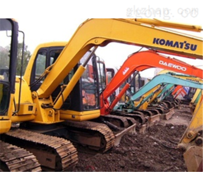 現代挖掘機柴濾 守護挖掘機心臟的衛士——以萬利祥品牌為例